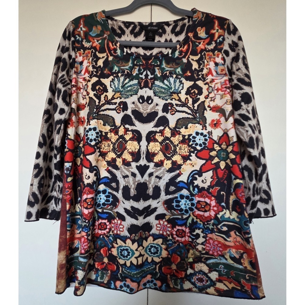ALI MILES Women's Mixed Animal and Floral Print Top Sz Small ~EUC ~